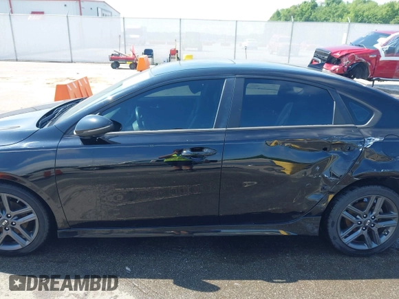 2021 Kia Forte GT-Line with VIN 3KPF34AD7ME281768, listed as a IAAI auction lot 42227522 with 50,645 mi miles and . Bid and sale history available at DreamBid. Image 14.