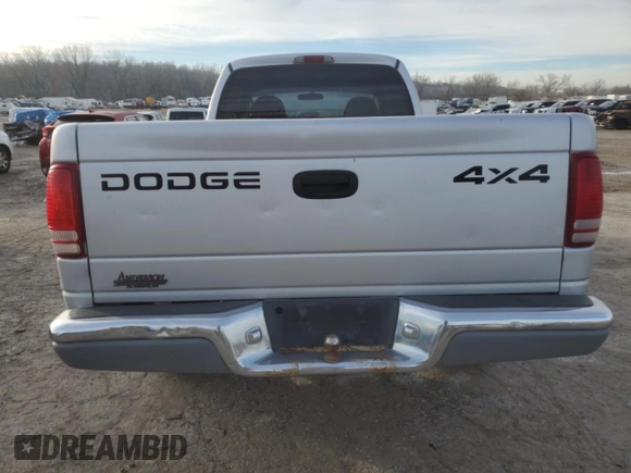 2002 Dodge Dakota z VIN 1B7GG42X22S511194, wystawiony jako Copart lot #42983195 z przebiegiem 131 808 mil mil oraz Szkoda całkowita • Salvage title. Historia ofert i sprzedaży dostępna na DreamBid. Obrazek 6.