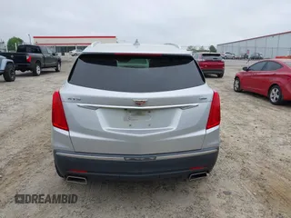 2017 Cadillac XT5 Luxury FWD z VIN 1GYKNBRS2HZ232241, wystawiony jako IAAI lot #41875766 z przebiegiem 195 113 mil mil oraz . Historia ofert i sprzedaży dostępna na DreamBid. Obrazek 17.