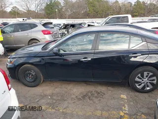 2024 Nissan Altima 2.5 S with VIN 1N4BL4BV7RN402426, listed as a IAAI auction lot 41575496 with 7,255 mi miles. Bid and sale history available at carsss.com. Image 14.