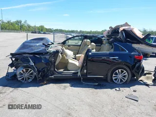 2014 Infiniti QX70 с VIN JN8CS1MU7EM451585, выставлен на аукционе IAAI как лот 41861091 с пробегом Не указан миль и . История ставок и продаж доступна на DreamBid. Изображение 14.