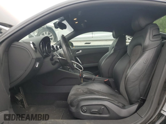 2008 Audi TT 2.0T with VIN TRUAF38J681046770, listed as a Copart auction lot 55561375 with 82,307 mi miles and Salvage title. Bid and sale history available at DreamBid. Image 7.