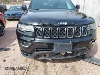 2017 Jeep Grand Cherokee Laredo with VIN 1C4RJFAGXHC863904, listed as a IAAI auction lot 41914465 with 122,981 mi miles. Bid and sale history available at carsss.com. Image 18.