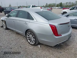 2019 Cadillac XTS Luxury z VIN 2G61M5S31K9137814, wystawiony jako IAAI lot #42144205 z przebiegiem 115 776 mil mil oraz . Historia ofert i sprzedaży dostępna na DreamBid. Obrazek 3.