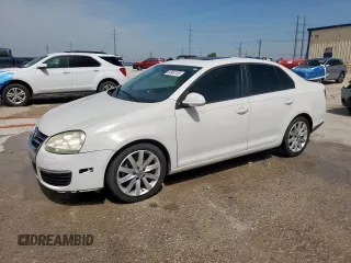 2010 Volkswagen Jetta Wolfsburg Edition with VIN 3VWRA7AJ0AM156555, listed as a Copart auction lot 56982155 with 72,054 mi miles and Salvage title. Bid and sale history available at DreamBid. Image 1.