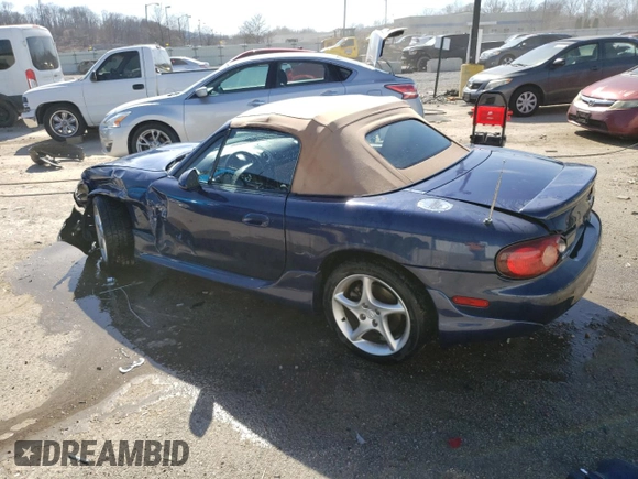 2002 Mazda MX-5 Miata Cloth z VIN JM1NB353820222664, wystawiony jako Copart lot #49701925 z przebiegiem 95 873 mil mil oraz Szkoda całkowita • Salvage title. Historia ofert i sprzedaży dostępna na DreamBid. Obrazek 2.