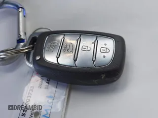 2020 Hyundai Ioniq Blue с VIN KMHC65LCXLU214579, выставлен на аукционе IAAI как лот 42026521 с пробегом 101 575 миль миль и . История ставок и продаж доступна на DreamBid. Изображение 11.