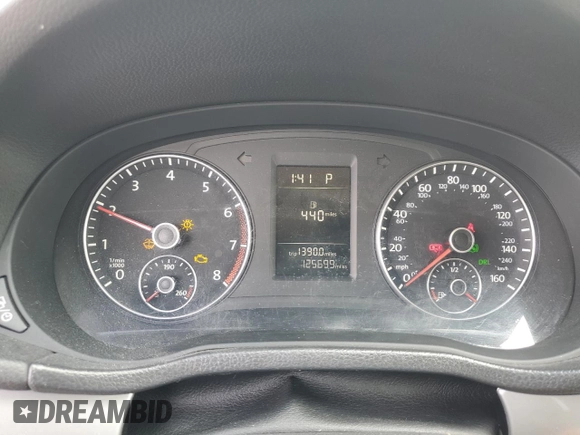 2014 Volkswagen Passat Wolfsburg Edition z VIN 1VWAT7A3XEC021986, wystawiony jako Copart lot #48819995 z przebiegiem 125 699 mil mil oraz Szkoda całkowita • Salvage title. Historia ofert i sprzedaży dostępna na DreamBid. Obrazek 9.