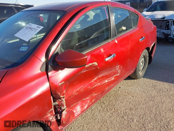 2017 Nissan Versa SL with VIN 3N1CN7AP5HL801222, listed as a IAAI auction lot 41591271 with Not provided miles and . Bid and sale history available at DreamBid. Image 6.