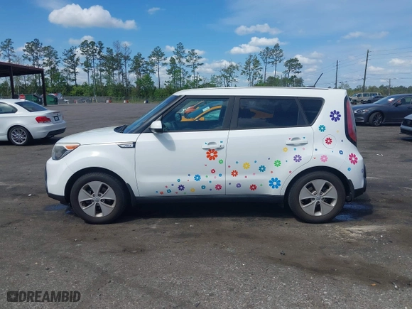 2016 Kia Soul with VIN KNDJN2A21G7403486, listed as a IAAI auction lot 41913168 with 119,247 mi miles. Bid and sale history available at carsss.com. Image 14.