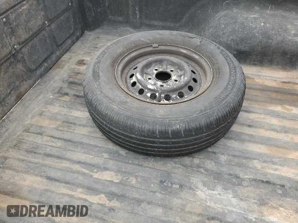 1994 Toyota Pickup DX with VIN JT4RN81P7R5177681, listed as a Copart auction lot 44344655 with 31,857 mi miles and Salvage title. Bid and sale history available at DreamBid. Image 14.