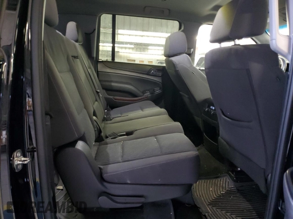 2017 GMC Yukon XL SLE with VIN 1GKS2FKC4HR239897, listed as a Copart auction lot 83891514 with 103,839 mi miles and Salvage Title. Bid and sale history available at carsss.com. Image 11.