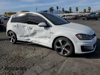2015 Volkswagen GTI SE with VIN 3VW4T7AUXFM032332, listed as a Copart auction lot 42623355 with 102,334 mi miles and Salvage Title. Bid and sale history available at DreamBid. Image 4.