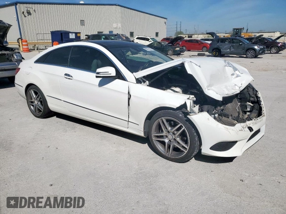 2014 Mercedes-Benz E 350 z VIN WDDKJ5KB8EF251361, wystawiony jako Copart lot #50273295 z przebiegiem 99 578 mil mil oraz Czysty tytuł • Clean title. Historia ofert i sprzedaży dostępna na DreamBid. Obrazek 5.