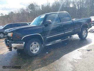 2007 Chevrolet Silverado 1500 Classic LT3 with VIN 1GCEK19B07Z206175, listed as a IAAI auction lot 41497344 with 205,452 mi miles. Bid and sale history available at carsss.com. Image 19.