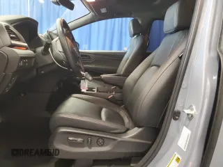 2024 Honda Odyssey Sport z VIN 5FNRL6H76RB043338, wystawiony jako Copart lot #57975315 z przebiegiem 38 835 mil mil oraz Tytuł czysty. Historia ofert i sprzedaży dostępna na DreamBid. Obrazek 7.