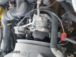 2004 GMC Sierra 1500 with VIN 1GTEC19X84Z352831, listed as a IAAI auction lot 42552944 with 183,219 mi miles and . Bid and sale history available at DreamBid. Image 12.