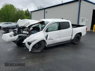 2020 Toyota Tacoma SR5 z VIN 3TMCZ5AN2LM339564, wystawiony jako Copart lot #57871255 z przebiegiem Nie podano mil oraz Szkoda całkowita • Salvage title. Historia ofert i sprzedaży dostępna na DreamBid. Obrazek 1.