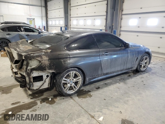 2015 BMW 4 Series 435i xDrive z VIN WBA3R5C57FK372498, wystawiony jako Copart lot #46132005 z przebiegiem Nie podano mil oraz Szkoda całkowita • Salvage title. Historia ofert i sprzedaży dostępna na DreamBid. Obrazek 3.