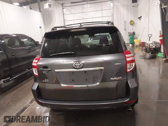 2010 Toyota RAV4 Sport с VIN JTMRK4DV3A5088710, выставлен на аукционе IAAI как лот 42070089 с пробегом 279 767 миль миль и . История ставок и продаж доступна на DreamBid. Изображение 16.