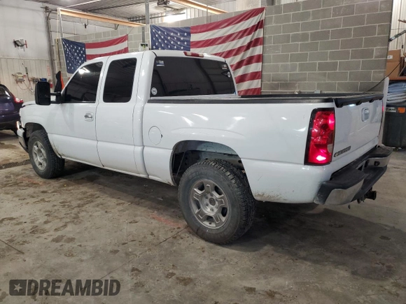 2006 Chevrolet Silverado 1500 LT1 with VIN 1GCEC19T06Z210652, listed as a Copart auction lot 85845544 with 206,979 mi miles and Salvage Title. Bid and sale history available at DreamBid. Image 2.