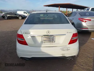 2012 Mercedes-Benz C-Class C 300 Sport with VIN WDDGF8BBXCA696736, listed as a IAAI auction lot 42067917 with 1 mi miles. Bid and sale history available at carsss.com. Image 16.