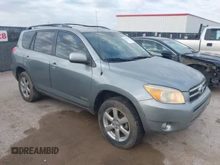 2007 Toyota RAV4 Limited with VIN JTMZD31V476039804, listed as a IAAI auction lot 41919990 with 205,890 mi miles. Bid and sale history available at carsss.com. Image 6.