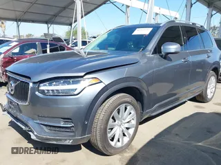 2018 Volvo XC90 Momentum with VIN YV4102PK3J1341909, listed as a IAAI auction lot 41992093 with 1 mi miles. Bid and sale history available at carsss.com. Image 2.