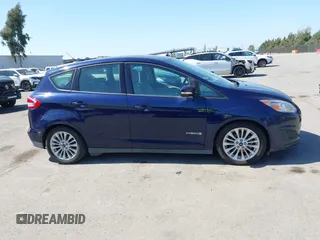 2017 Ford C-Max SE z VIN 1FADP5AU0HL115421, wystawiony jako IAAI lot #42216348 z przebiegiem 145 415 mil mil oraz . Historia ofert i sprzedaży dostępna na DreamBid. Obrazek 13.
