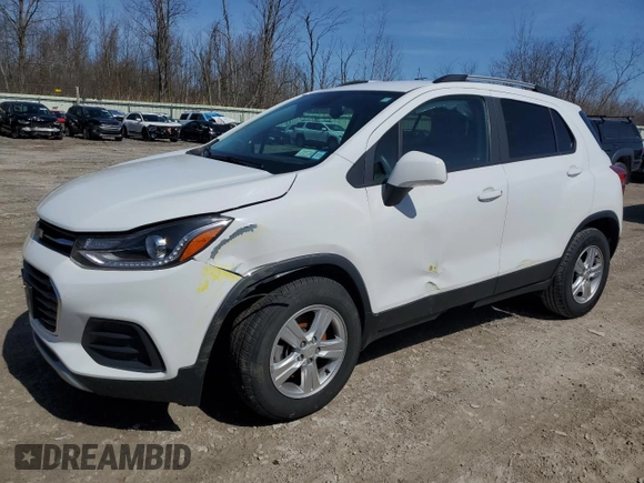 2021 Chevrolet Trax LT z VIN KL7CJPSM5MB372394, wystawiony jako Copart lot #51828485 z przebiegiem 64 557 mil mil oraz Szkoda całkowita • Salvage title. Historia ofert i sprzedaży dostępna na DreamBid. Obrazek 1.