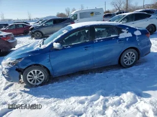 2021 Kia Forte FE with VIN 3KPF24AD8ME374480, listed as a Copart auction lot 41722305 with 98,707 mi miles and Salvage Title. Bid and sale history available at carsss.com. Image 1.