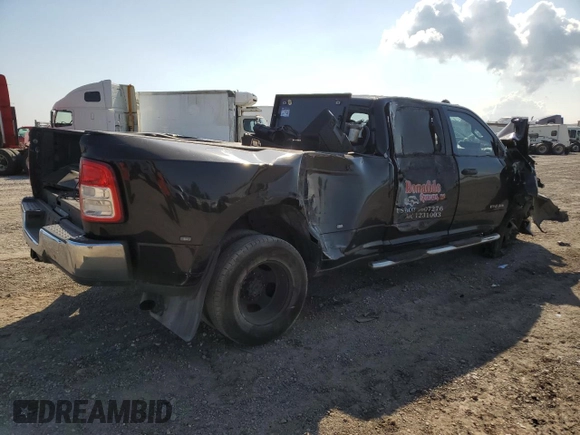 2019 Ram 3500 Tradesman with VIN 3C63RRGL4KG516262, listed as a Copart auction lot 71496904 with 359,628 mi miles and Salvage Title. Bid and sale history available at carsss.com. Image 3.