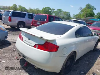 2004 Infiniti G35 Coupe w/Leather with VIN JNKCV54E84M820406, listed as a IAAI auction lot 41993762 with 1 mi miles. Bid and sale history available at carsss.com. Image 4.