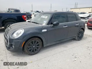 2016 MINI Cooper Hardtop 4 Door S with VIN WMWXU3C52G2D30894, listed as a Copart auction lot 50871865 with 0 mi miles and Salvage Title. Bid and sale history available at carsss.com. Image 1.