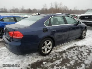 2013 Volkswagen Passat SE with VIN 1VWBP7A39DC131208, listed as a Copart auction lot 44503665 with 94,163 mi miles and Clean Title. Bid and sale history available at carsss.com. Image 3.