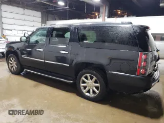 2011 GMC Yukon XL Denali with VIN 1GKS2MEF2BR378315, listed as a Copart auction lot 51529825 with 204,750 mi miles and Clean Title. Bid and sale history available at carsss.com. Image 2.