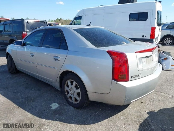 2007 Cadillac CTS with VIN 1G6DM57T570124605, listed as a IAAI auction lot 41792269 with 165,506 mi miles. Bid and sale history available at carsss.com. Image 3.