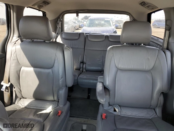 2004 Toyota Sienna XLE with VIN 5TDBA22C04S002178, listed as a Copart auction lot 49716665 with 351,252 mi miles and Salvage Title. Bid and sale history available at carsss.com. Image 10.