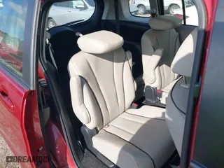 2013 Mazda Mazda5 Grand Touring with VIN JM1CW2DL1D0160213, listed as a IAAI auction lot 40787273 with 130,589 mi miles. Bid and sale history available at carsss.com. Image 8.