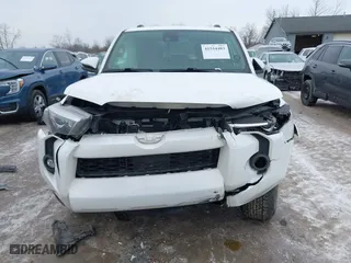 2022 Toyota 4Runner SR5 Premium with VIN JTENU5JRXN6010314, listed as a IAAI auction lot 41554403 with 35,238 mi miles. Bid and sale history available at carsss.com. Image 12.