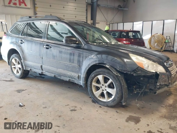 2013 Subaru Outback 2.5i Limited with VIN 4S4BRCKC9D3242941, listed as a IAAI auction lot 41592045 with 194,855 mi miles. Bid and sale history available at carsss.com. Image 1.