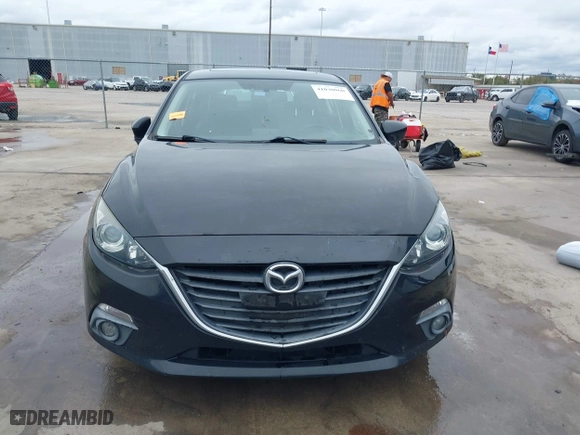 2016 Mazda Mazda3 i Grand Touring with VIN 3MZBM1N75GM267972, listed as a IAAI auction lot 41030060 with 86,065 mi miles. Bid and sale history available at carsss.com. Image 12.