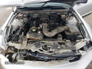 2007 Ford Mustang Deluxe with VIN 1ZVFT80N275288092, listed as a Copart auction lot 43067735 with 95,712 mi miles and Salvage Title. Bid and sale history available at carsss.com. Image 13.