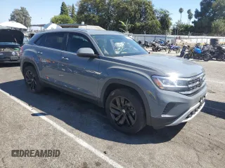 2023 Volkswagen Atlas SE with VIN 1V2WC2CA3PC226946, listed as a Copart auction lot 70226934 with 11,529 mi miles and Salvage title. Bid and sale history available at DreamBid. Image 4.