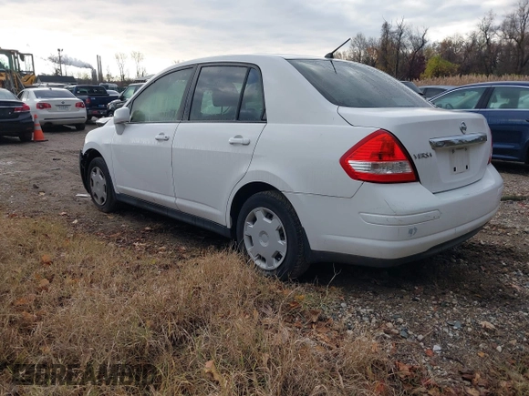 2009 Nissan Versa 1.8 S with VIN 3N1BC11E49L416720, listed as a IAAI auction lot 40960069 with 130,131 mi miles. Bid and sale history available at carsss.com. Image 3.