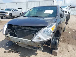 2015 Nissan Versa SV with VIN 3N1CN7AP8FL816679, listed as a IAAI auction lot 42081258 with 122,191 mi miles. Bid and sale history available at carsss.com. Image 6.
