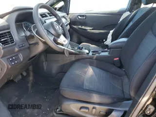 2025 Nissan LEAF SV Plus z VIN 1N4CZ1CV7SC562274, wystawiony jako Copart lot #57523515 z przebiegiem 4 980 mil mil oraz Szkoda całkowita • Salvage title. Historia ofert i sprzedaży dostępna na DreamBid. Obrazek 7.