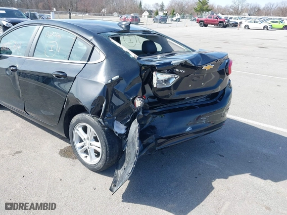 2017 Chevrolet Cruze LT with VIN 1G1BH5SE6H7255447, listed as a IAAI auction lot 41815702 with 131,235 mi miles. Bid and sale history available at carsss.com. Image 6.