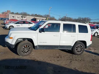 2016 Jeep Patriot Sport with VIN 1C4NJPBA1GD747238, listed as a IAAI auction lot 41417746 with 172,001 mi miles and . Bid and sale history available at carsss.com. Image 14.