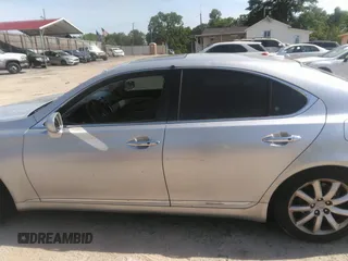 2007 Lexus LS 460 with VIN JTHBL46F575038824, listed as a IAAI auction lot 42167482 with 231,934 mi miles. Bid and sale history available at carsss.com. Image 14.